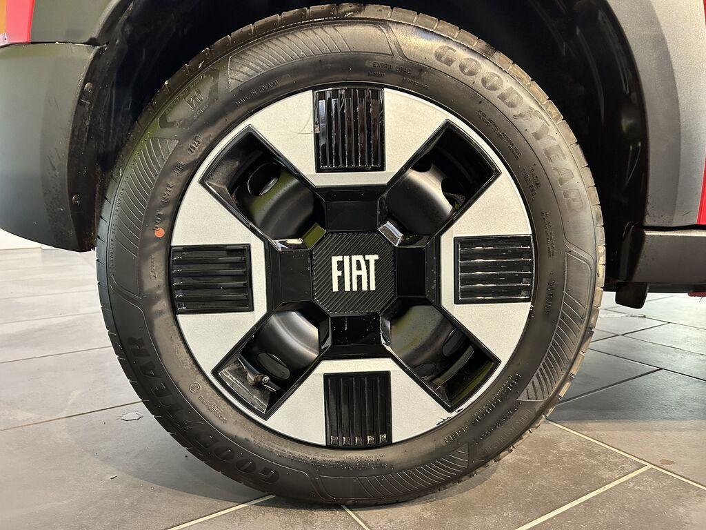 Fiat Grande Panda 1.2 Hybrid Icon eDCT