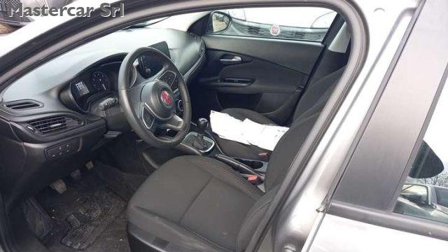 FIAT Tipo NEOPATENTATI Tipo SW 1.0 t3 100cv TG : GP938FW