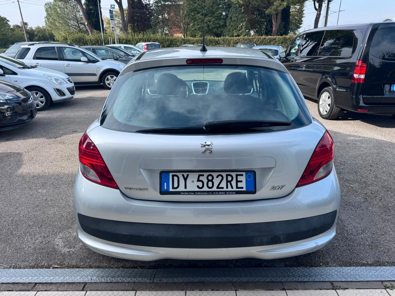 Peugeot 207 1.4 8V 75CV 5p. X Line