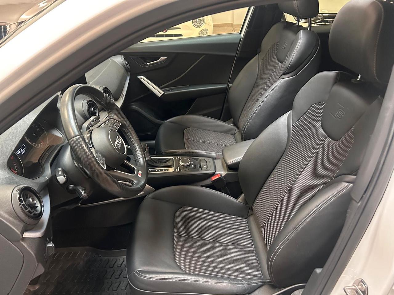 Audi Q2 2.0 TDI quattro S tronic Business