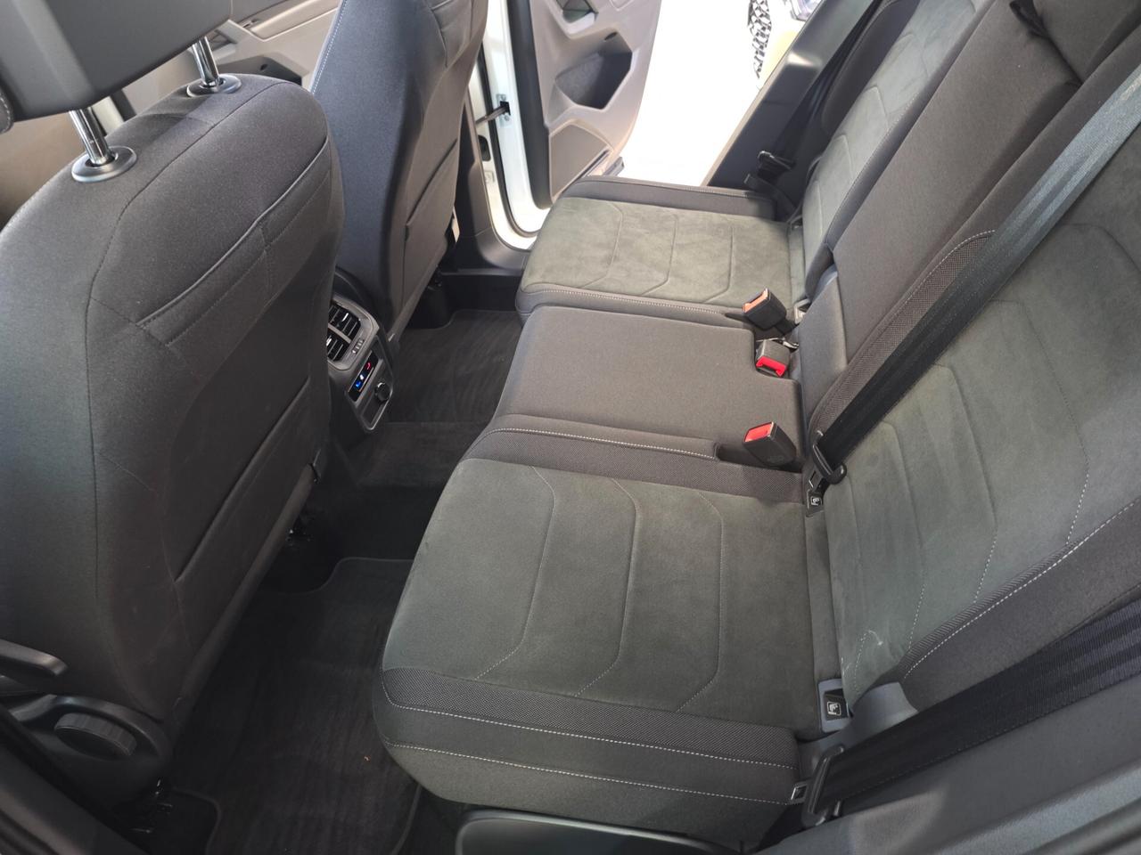 Volkswagen Tiguan 2.0 TDI 150 CV SCR DSG Elegance