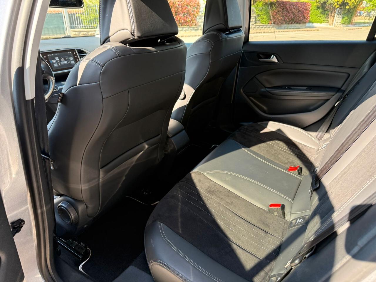 Peugeot 308 PureTech Turbo 130 S&S EAT6 Allure