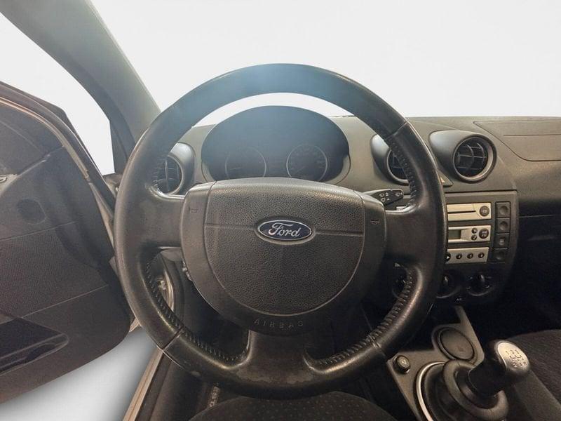 Ford Fiesta 5p 1.6 tdci Ghia