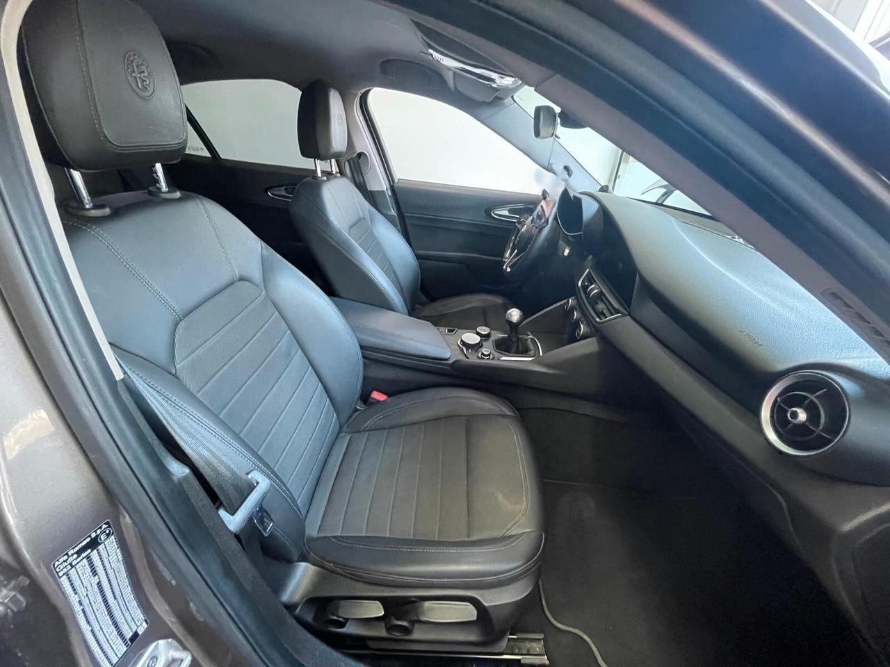Alfa Romeo Giulia 2.2 Turbodiesel 150 CV