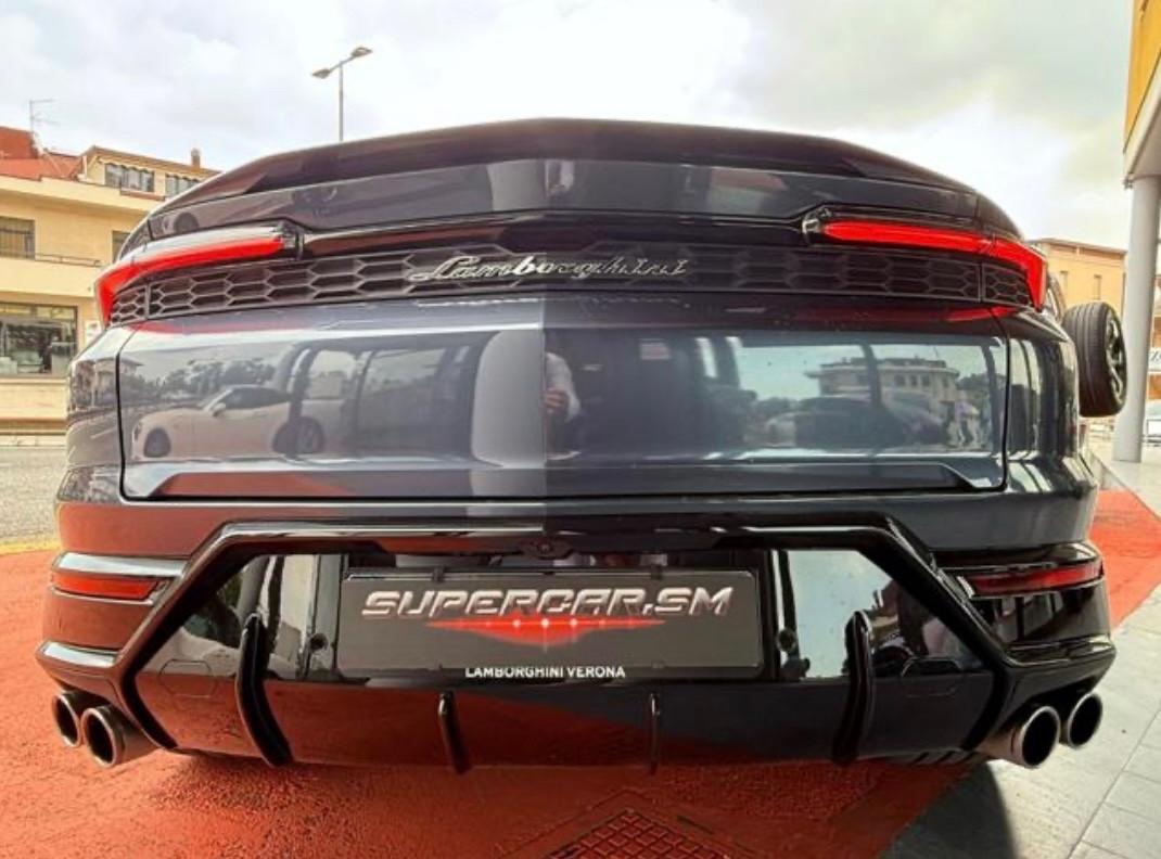 LAMBORGHINI Urus 4.0 SE PLUG-IN 800 CV