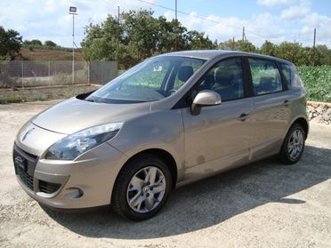 Renault Scenic X-Mod 1.5 dci Dynamique 110cv