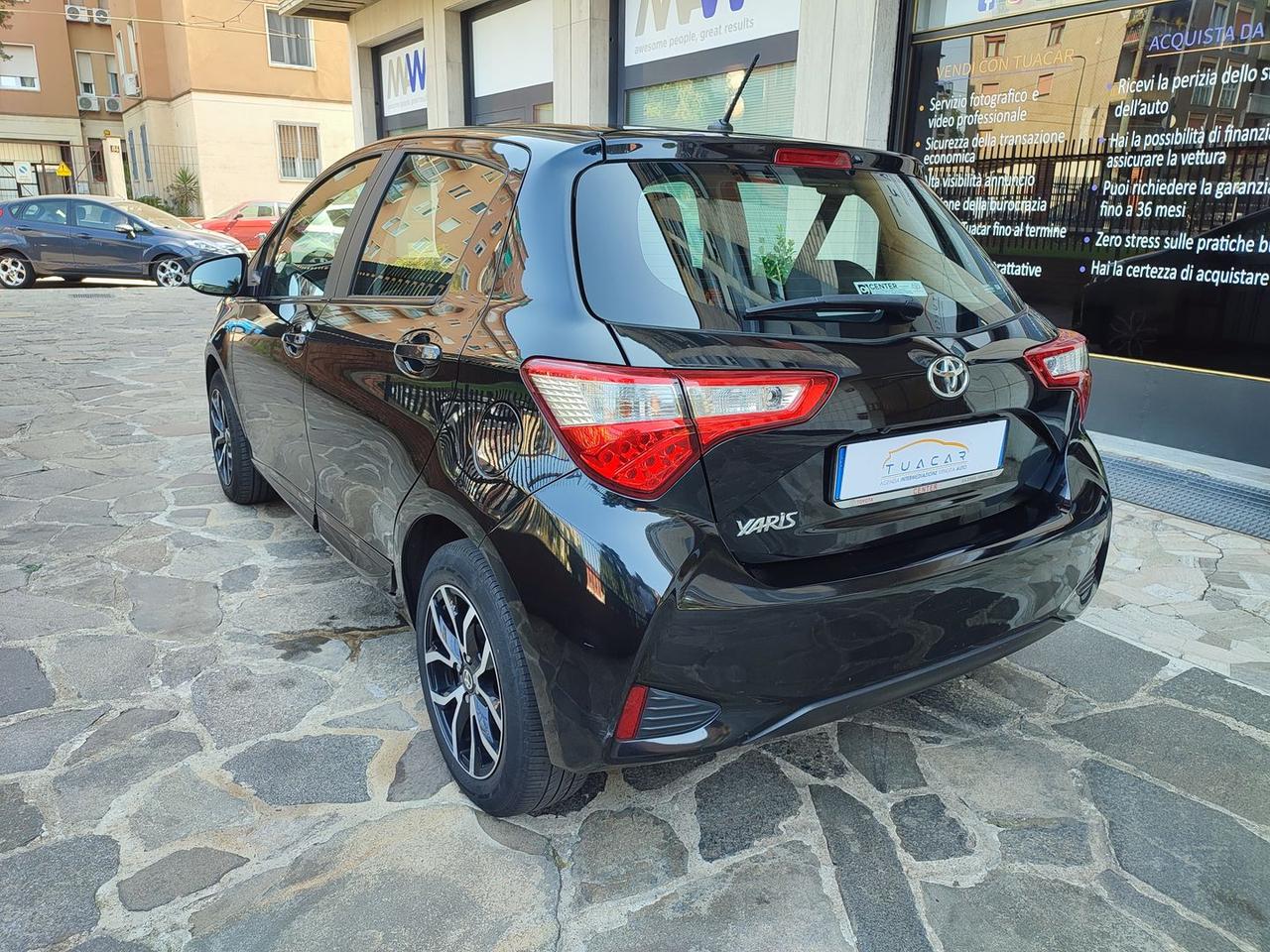 Toyota Yaris 1.0 VVT-i 72 CV Active 5 porte #6932