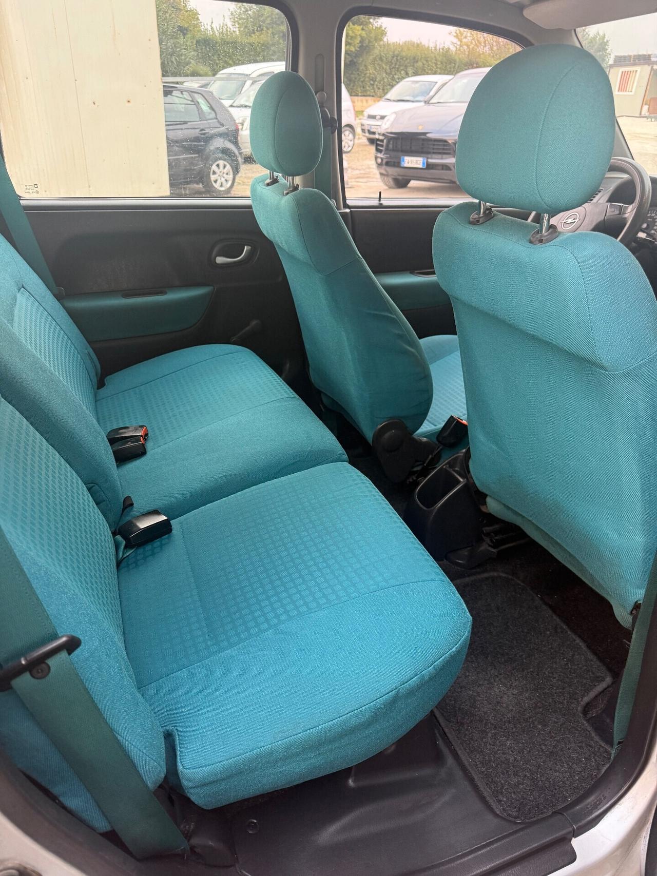 Opel Agila 1.2 benzina 5porte NEOPATENTATI