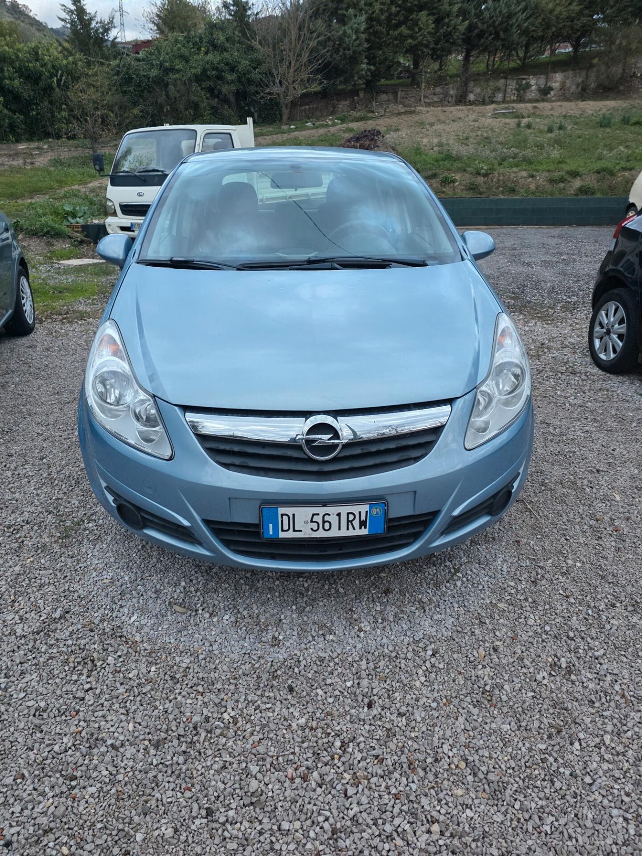 Opel Corsa 1.2 5 porte Cosmo