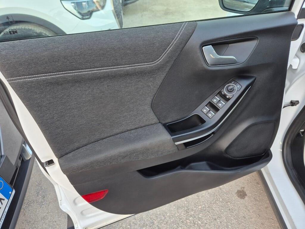 Ford Puma 1.5 DIESEL 120CV TITANIUM