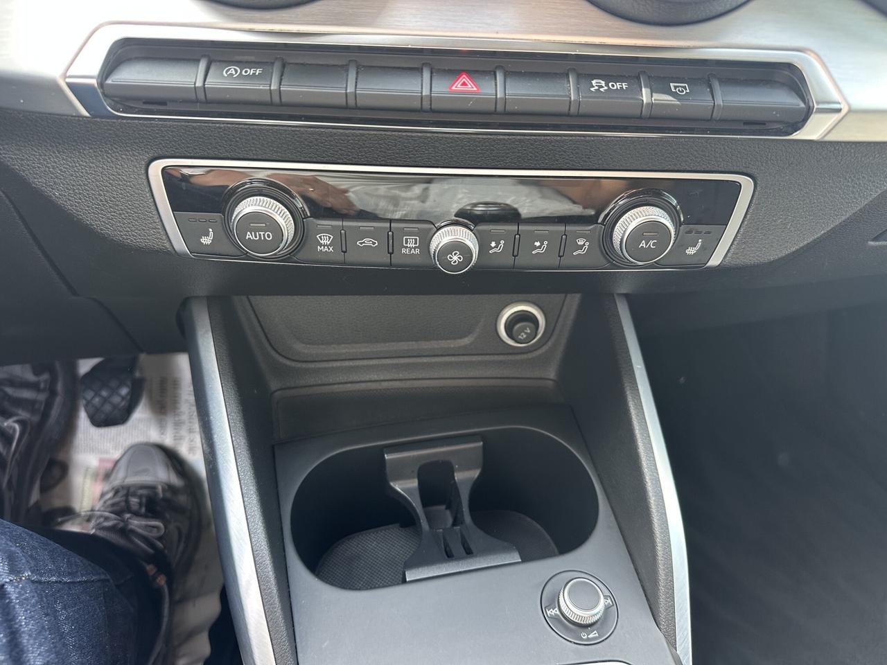 Audi Q2 1.6 TDI Sport 116 Cv km 120.000 Block shaft