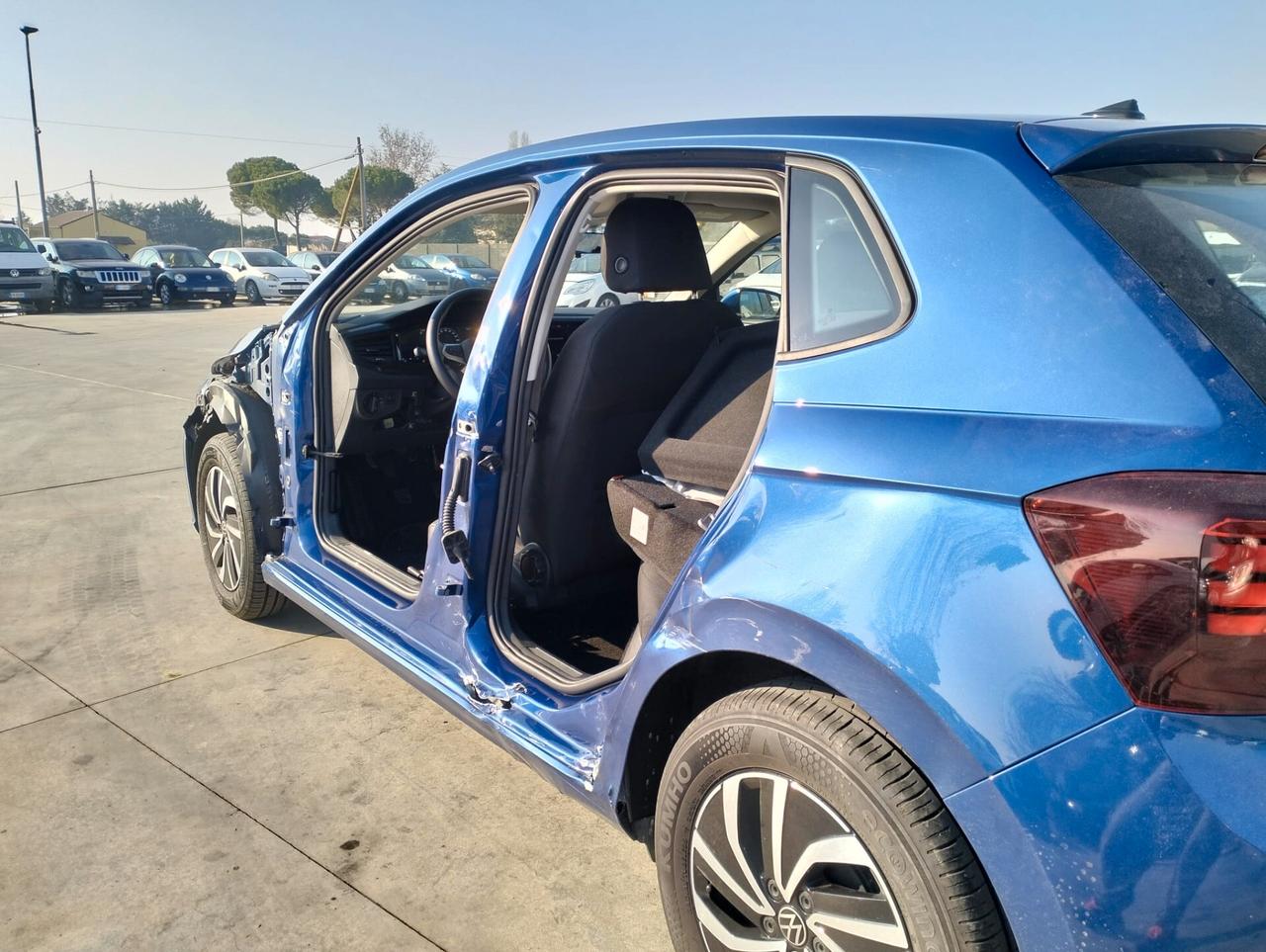 Volkswagen Polo 1.0 TSI 95 CV - SINISTRATA