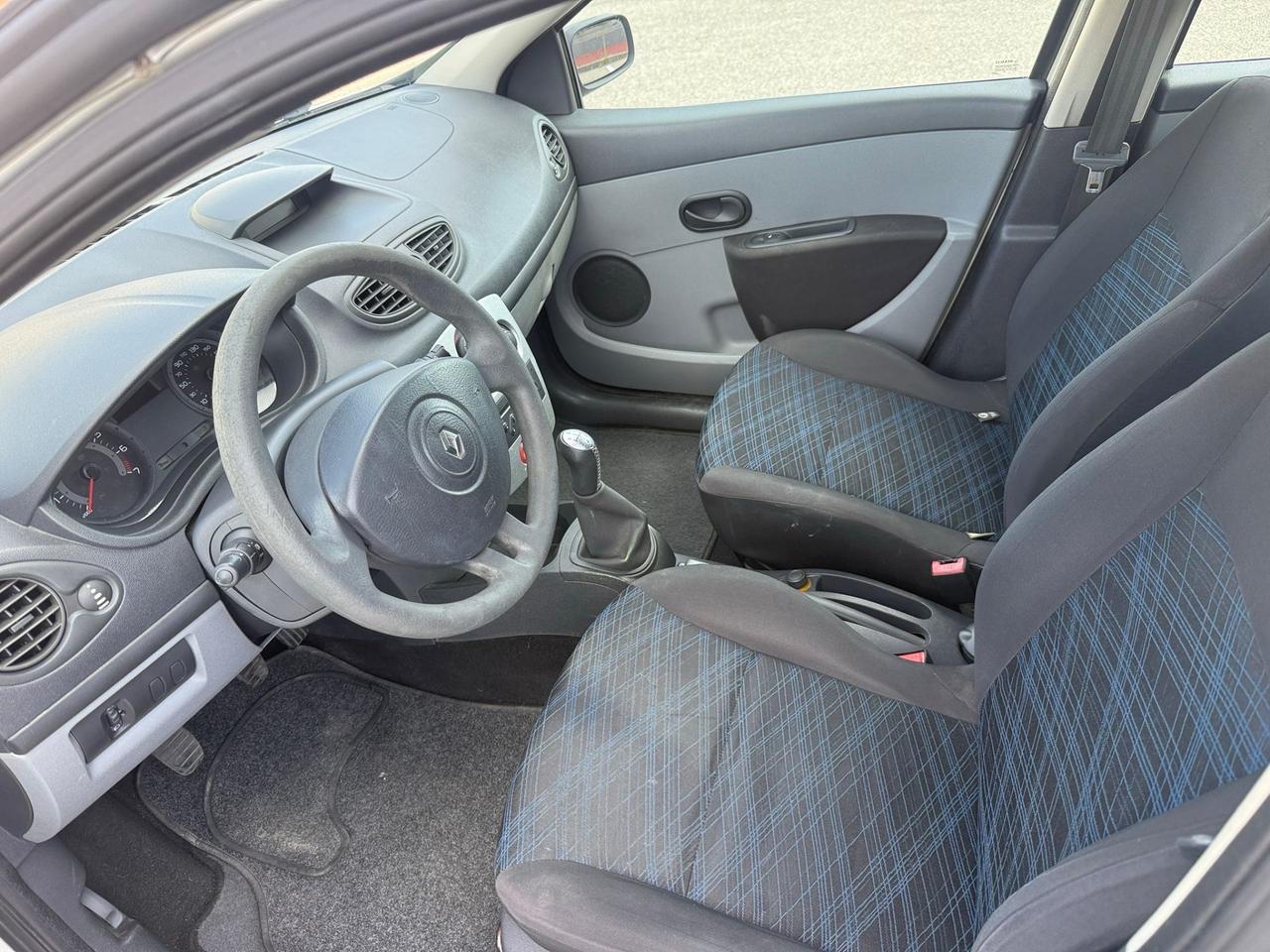 Renault Clio 1.4 16V 5 porte Luxe