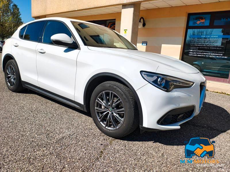 Alfa Romeo Stelvio 2.2 t Business rwd 160cv auto my19