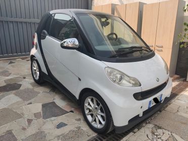 Smart 451 1.0 Benzina Neopatentati 2010