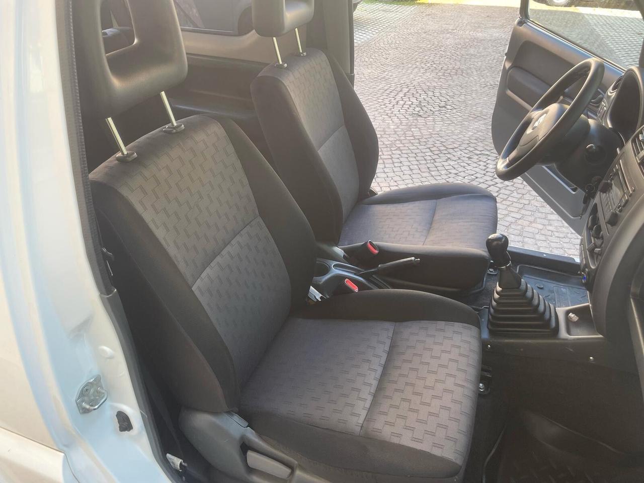 SUZUKI JIMNY 4WD 1.3 - GANCIO TRAINO - NEOPATENTATI