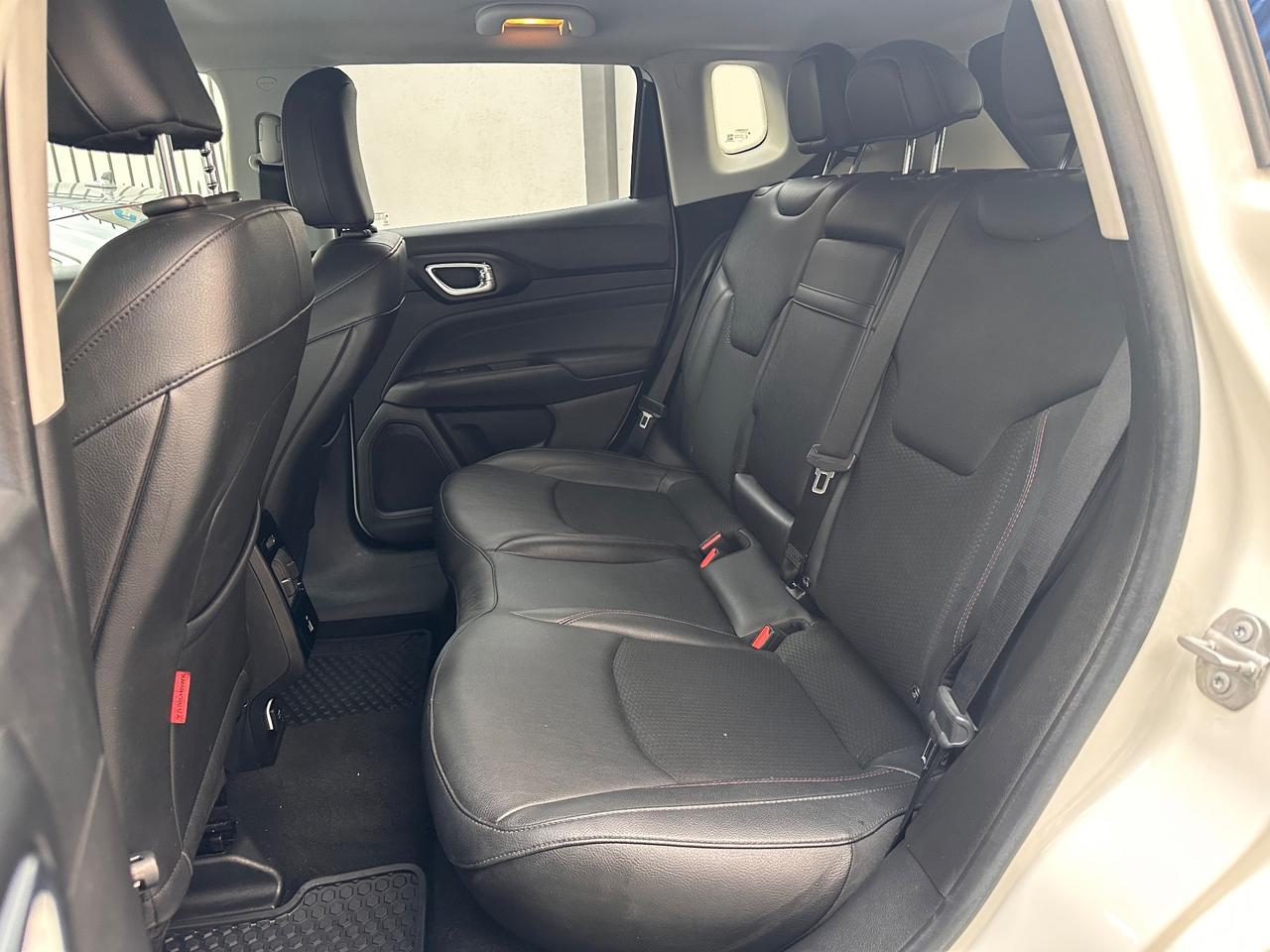 Jeep Compass 1.3 Turbo T4 240 CV PHEV AT6 4xe Trailhawk