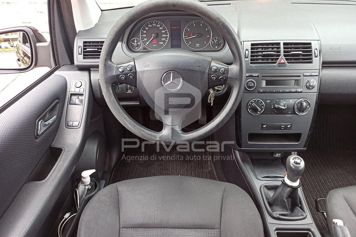 MERCEDES A 160 BlueEFFICIENCY Elegance