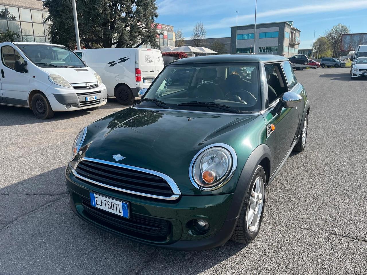 Mini 1.6 16V One (72kW)