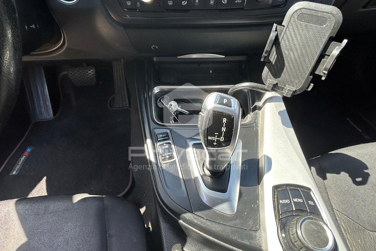 BMW 318d Touring Modern