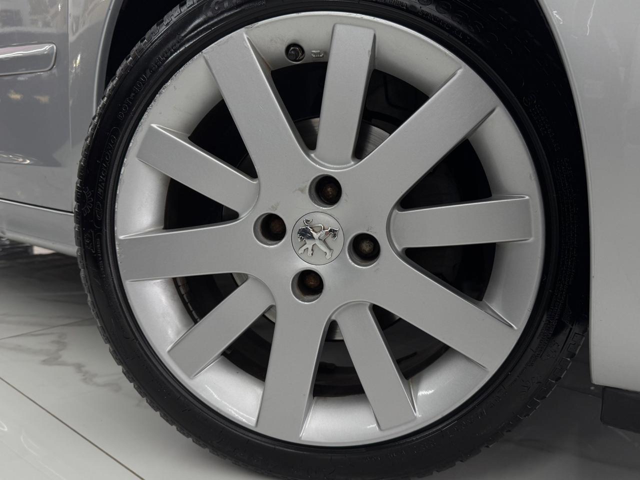 Peugeot 207 1.6 120CV Cabrio Roland Garros