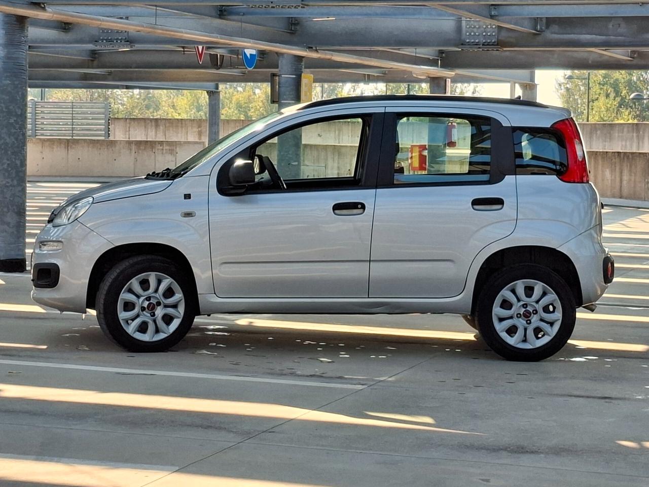 Fiat Panda 0.9 TwinAir Turbo Natural Power Lounge