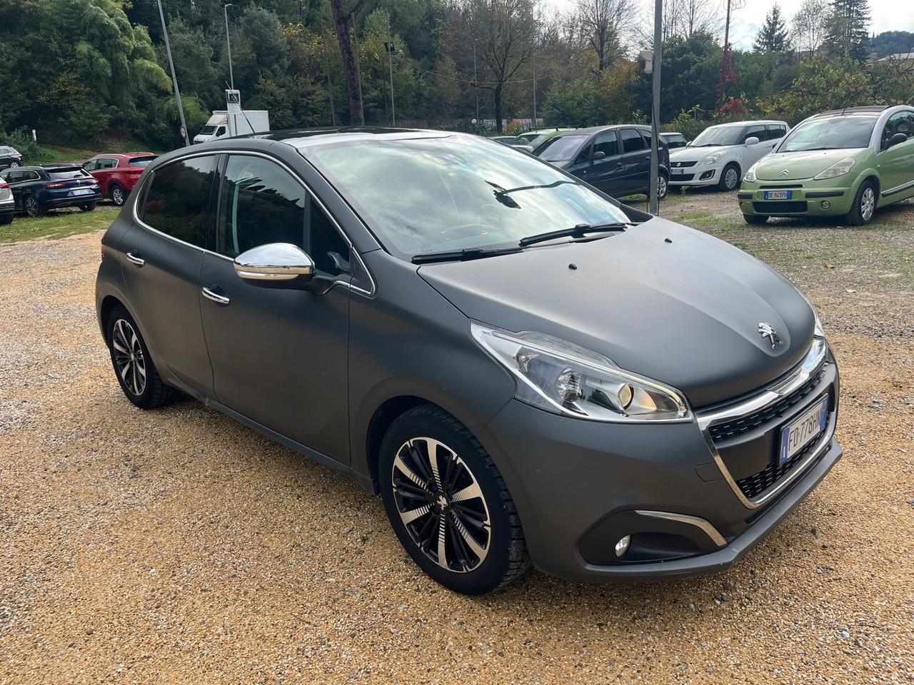 Peugeot 208 PureTech 82 5 porte Allure