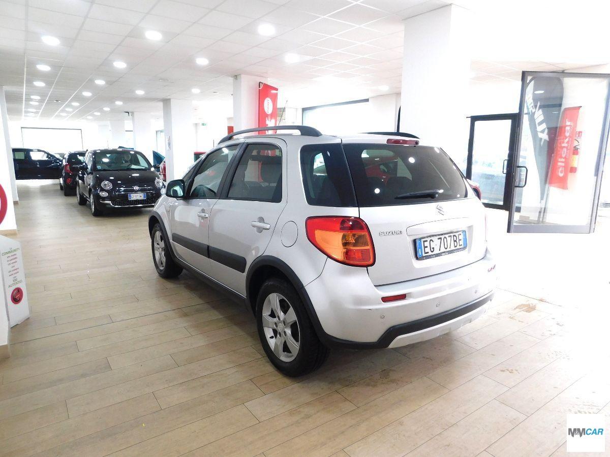 SUZUKI - SX4 - 16V Outdoor Line GL
