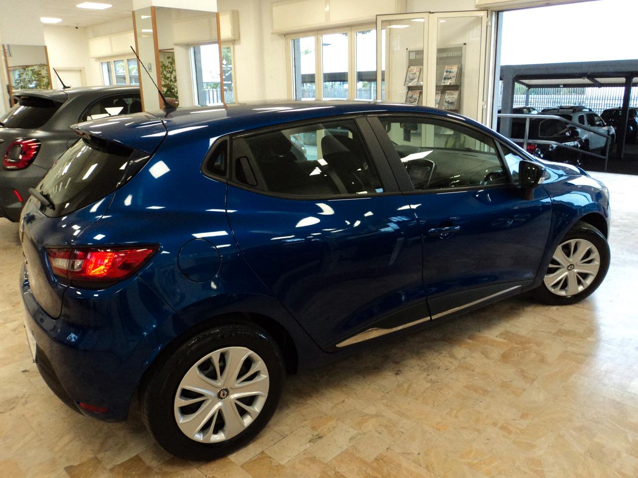 Renault Clio TCe 12V 90 CV GPL Start&Stop 5 porte Energy Duel