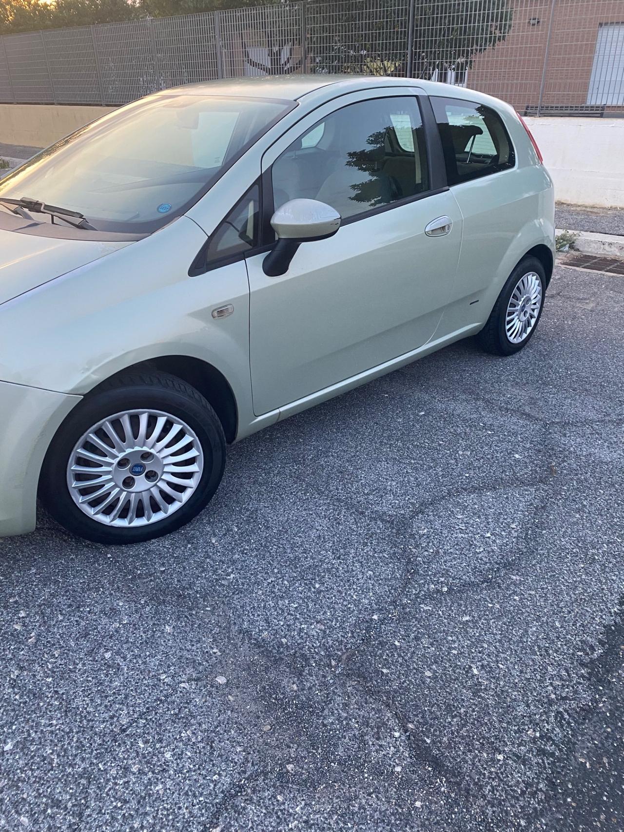 Fiat Grande Punto 1.2 CON SOLI 57 MILA KM UNIPRO