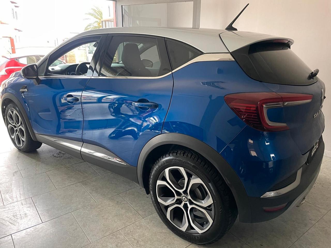 Renault Captur Blue dCi 8V 115 CV EDC Intens