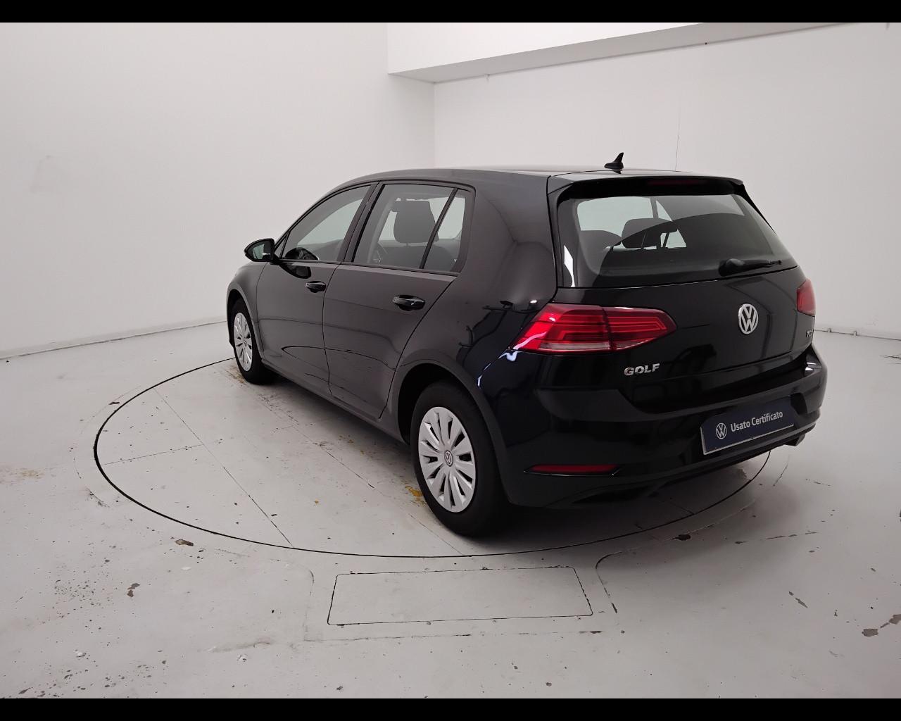 VOLKSWAGEN Golf VII 2017 5p - Golf 5p 1.6 tdi Trendline 90cv