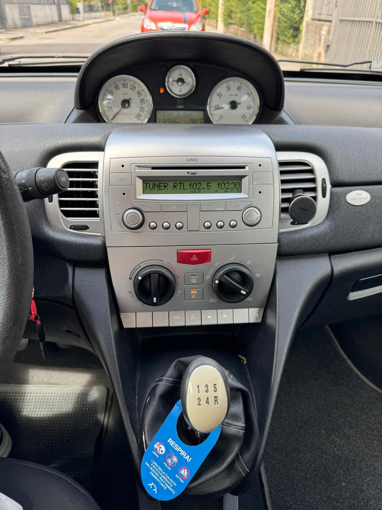 Lancia Ypsilon 1.2 benzina 2009 OK NEOPATENTATI