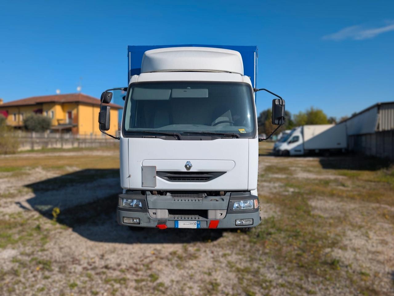 RENAULT MIDLUM