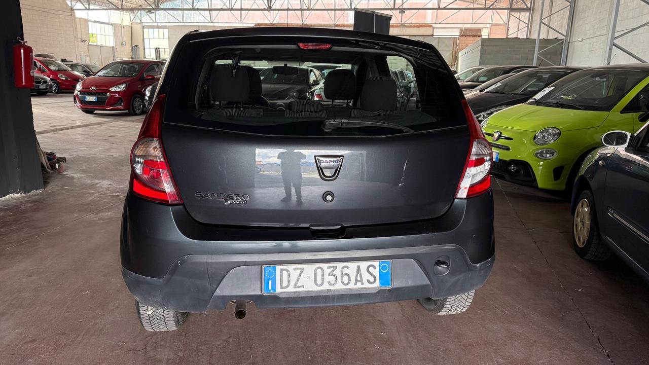Dacia Sandero 1.4 8V GPL Lauréate