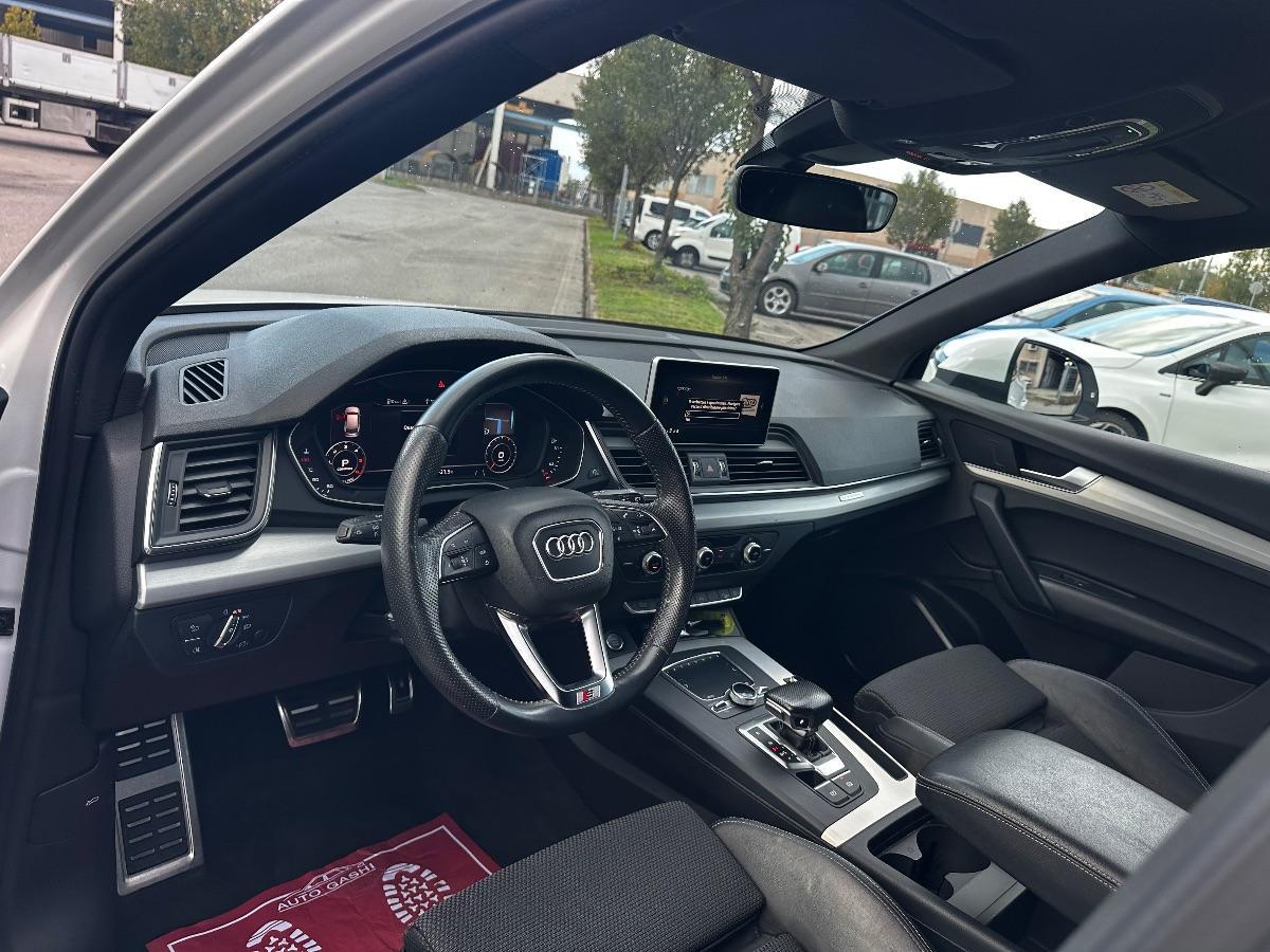 AUDI - Q5 - 40 TDI quattro S line plus