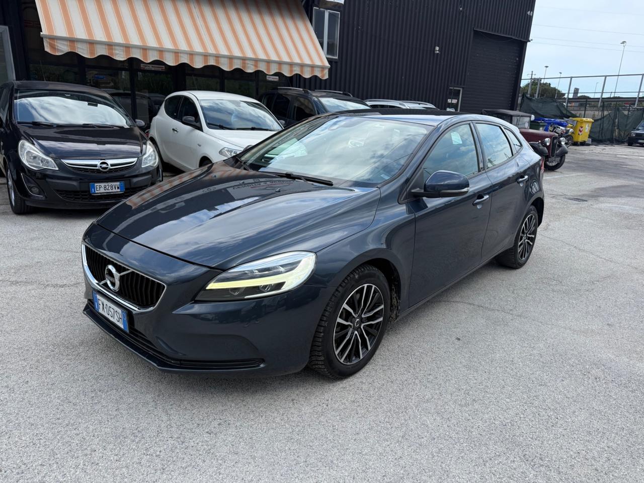 Volvo V40 D2 Geartronic R-design