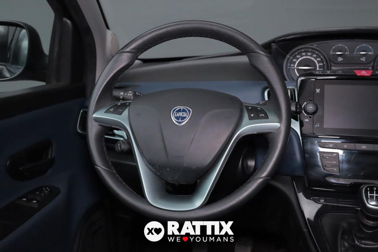 Lancia Ypsilon 1.0 Firefly Hybrid 70CV Platino