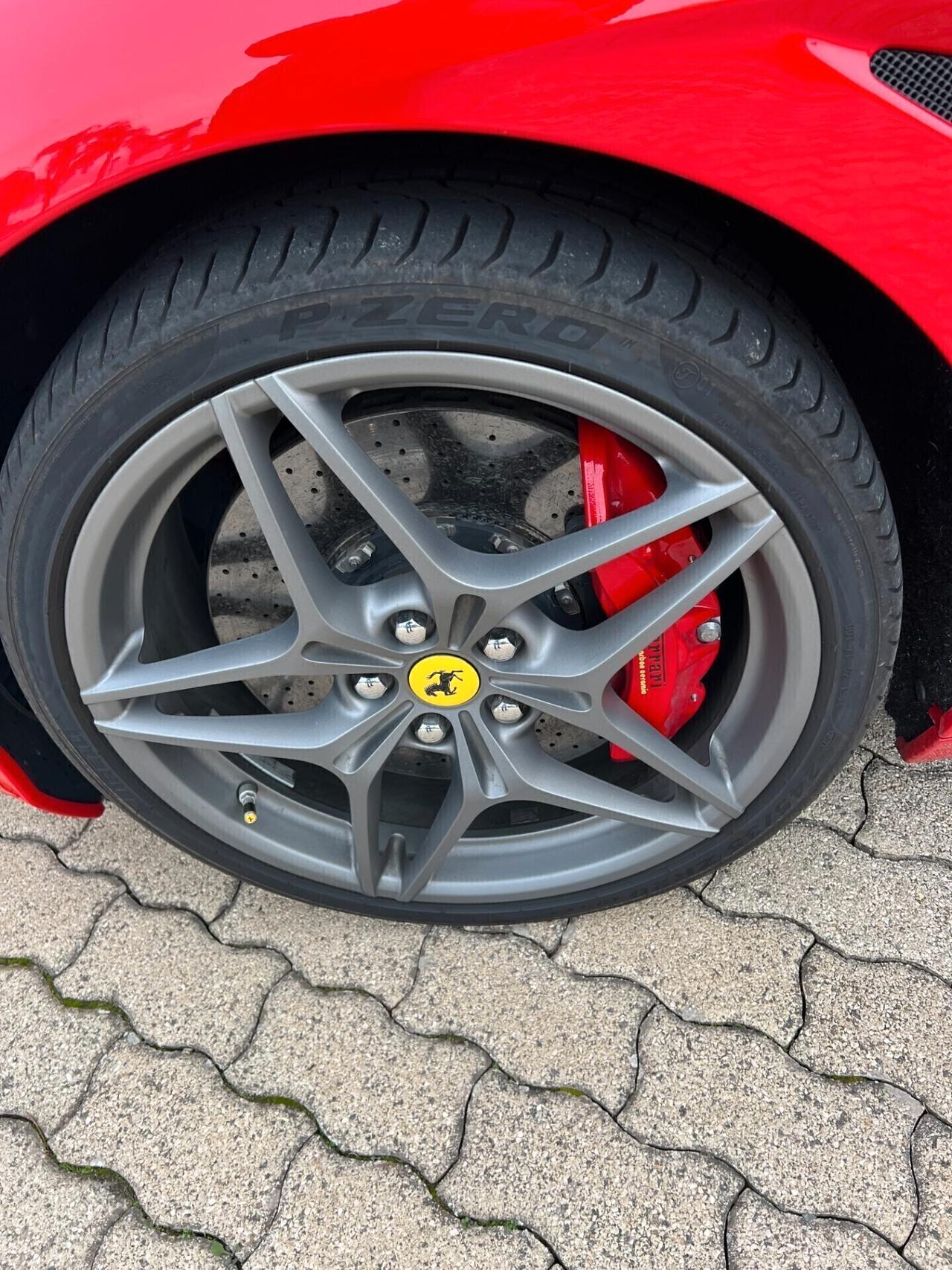 Ferrari California T DCT handling speciale