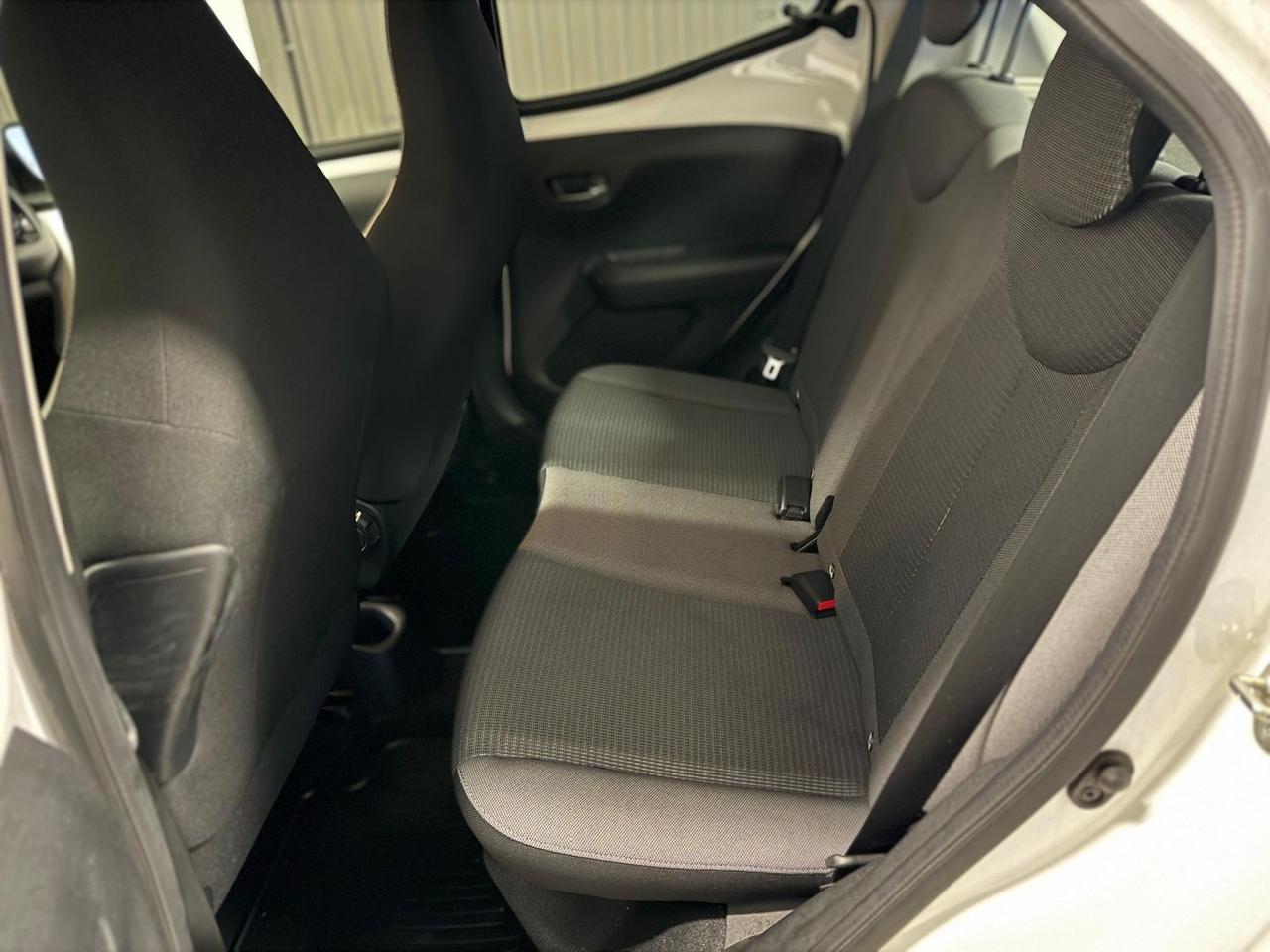 Toyota Aygo X Clusiv Connect 1.0 VVT-i #8100