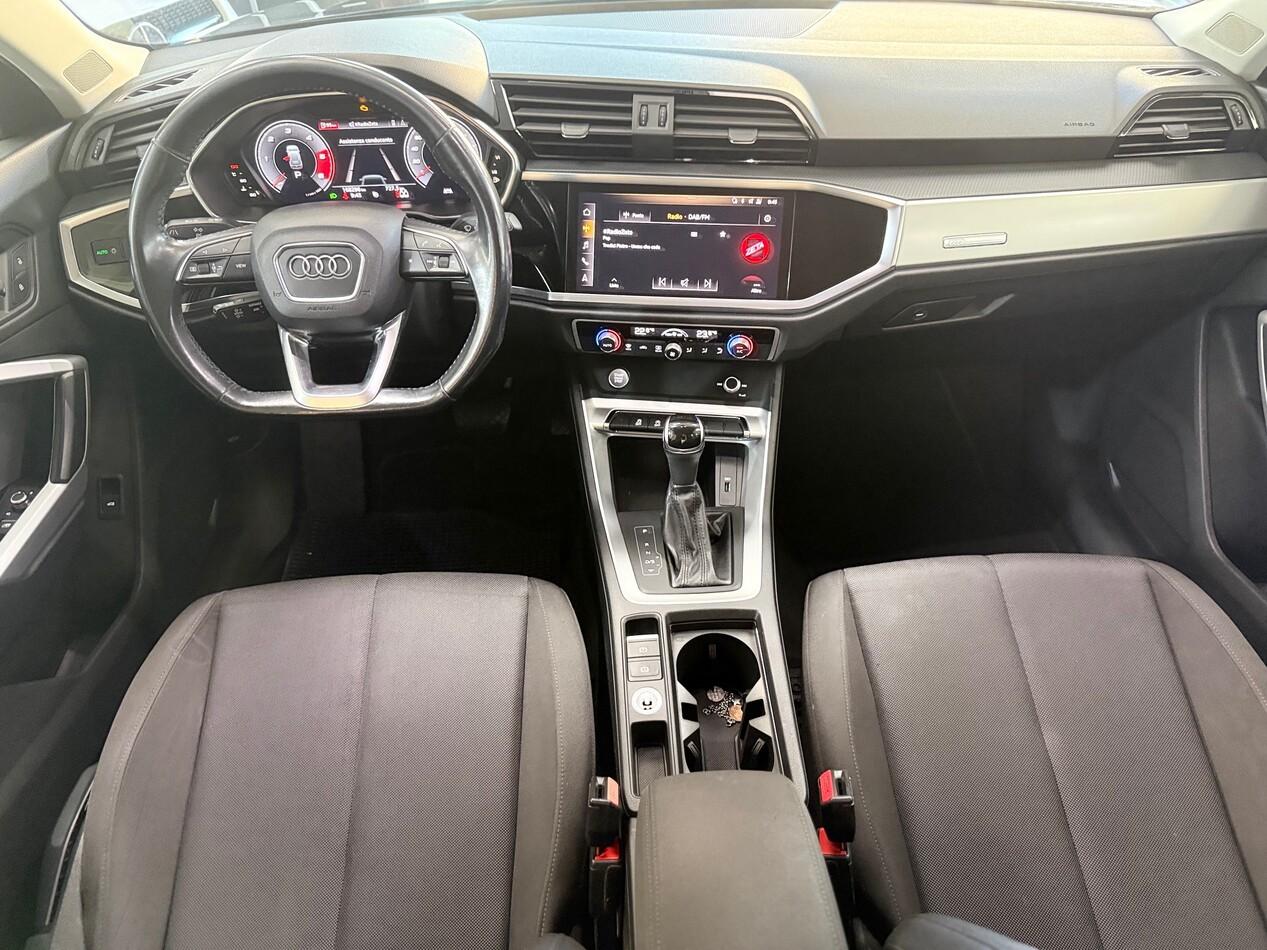 Audi Q3 35 2.0 tdi S line edition s-tronic