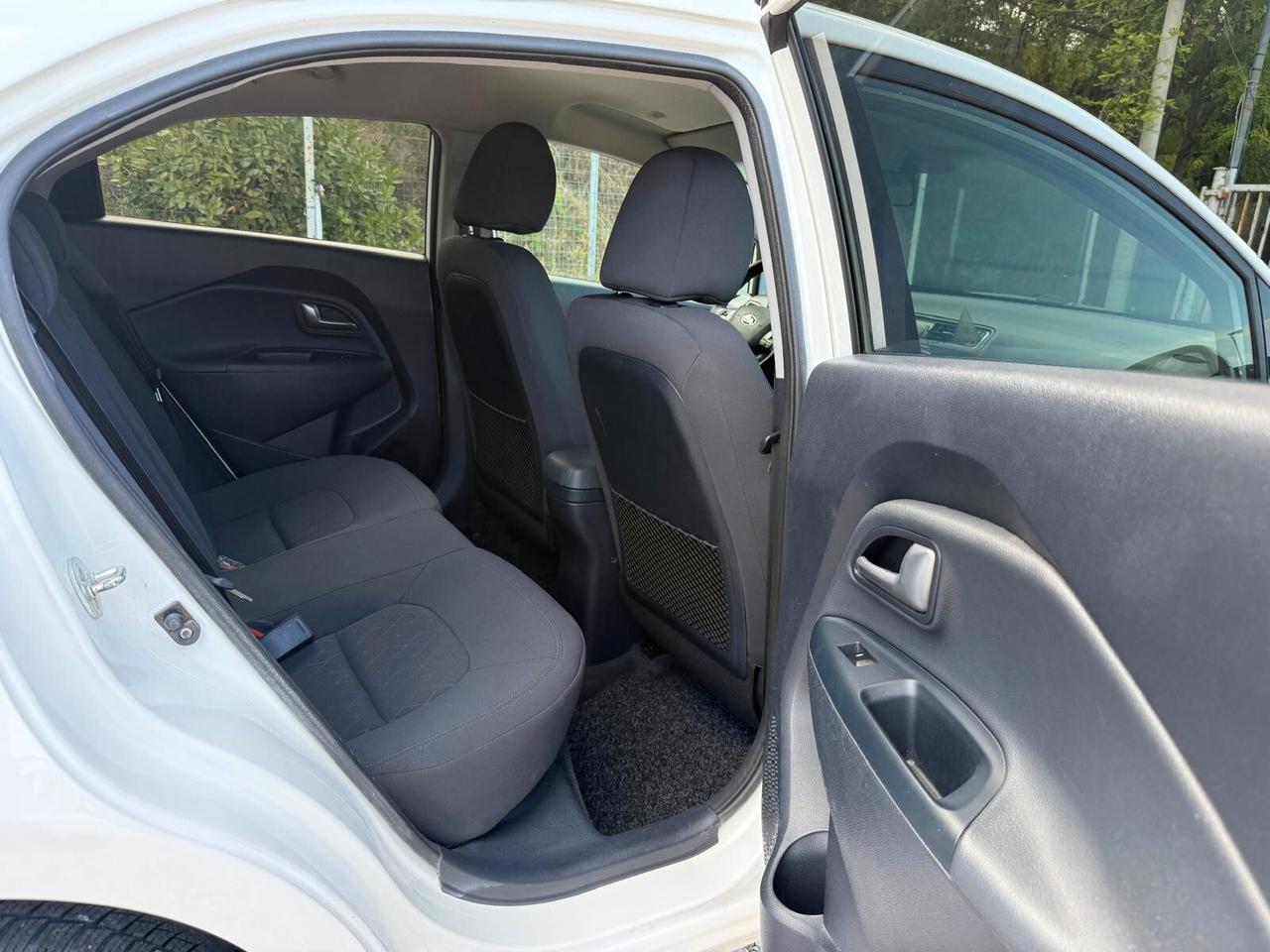 Kia Rio 1.4 CRDi 5p. Cool