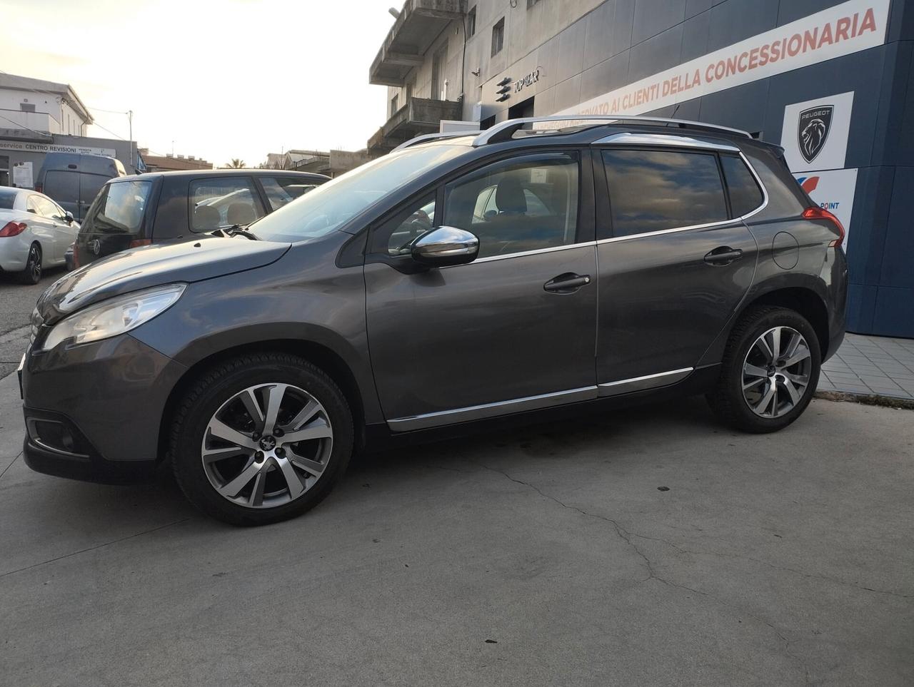 Peugeot 2008 BlueHDi 100 Allure
