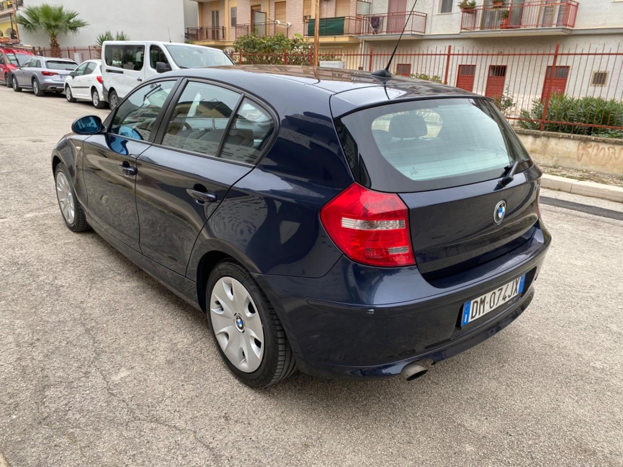 Bmw 116 116i cat 5 porte Attiva