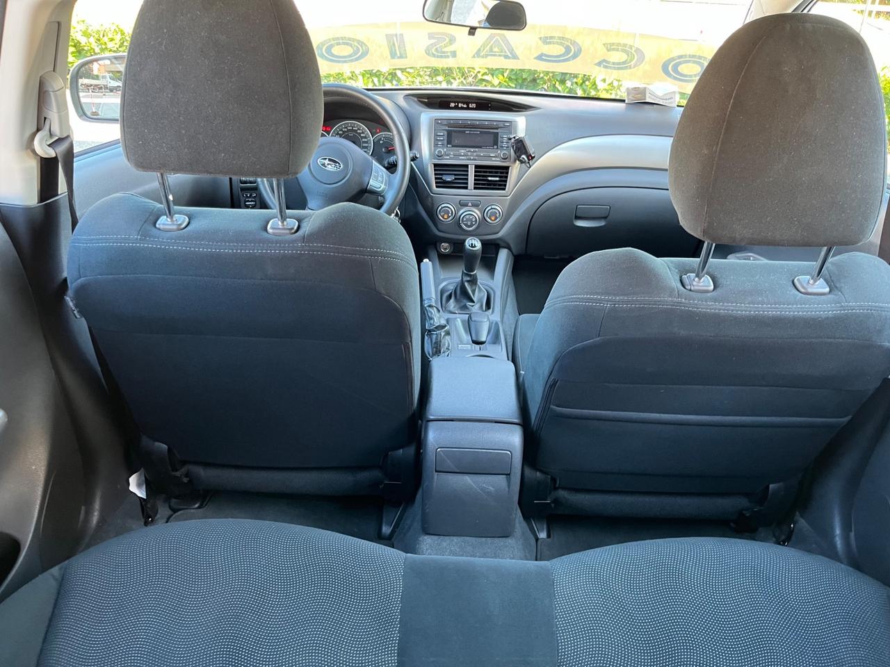 Subaru Impreza 1.5R 4x4