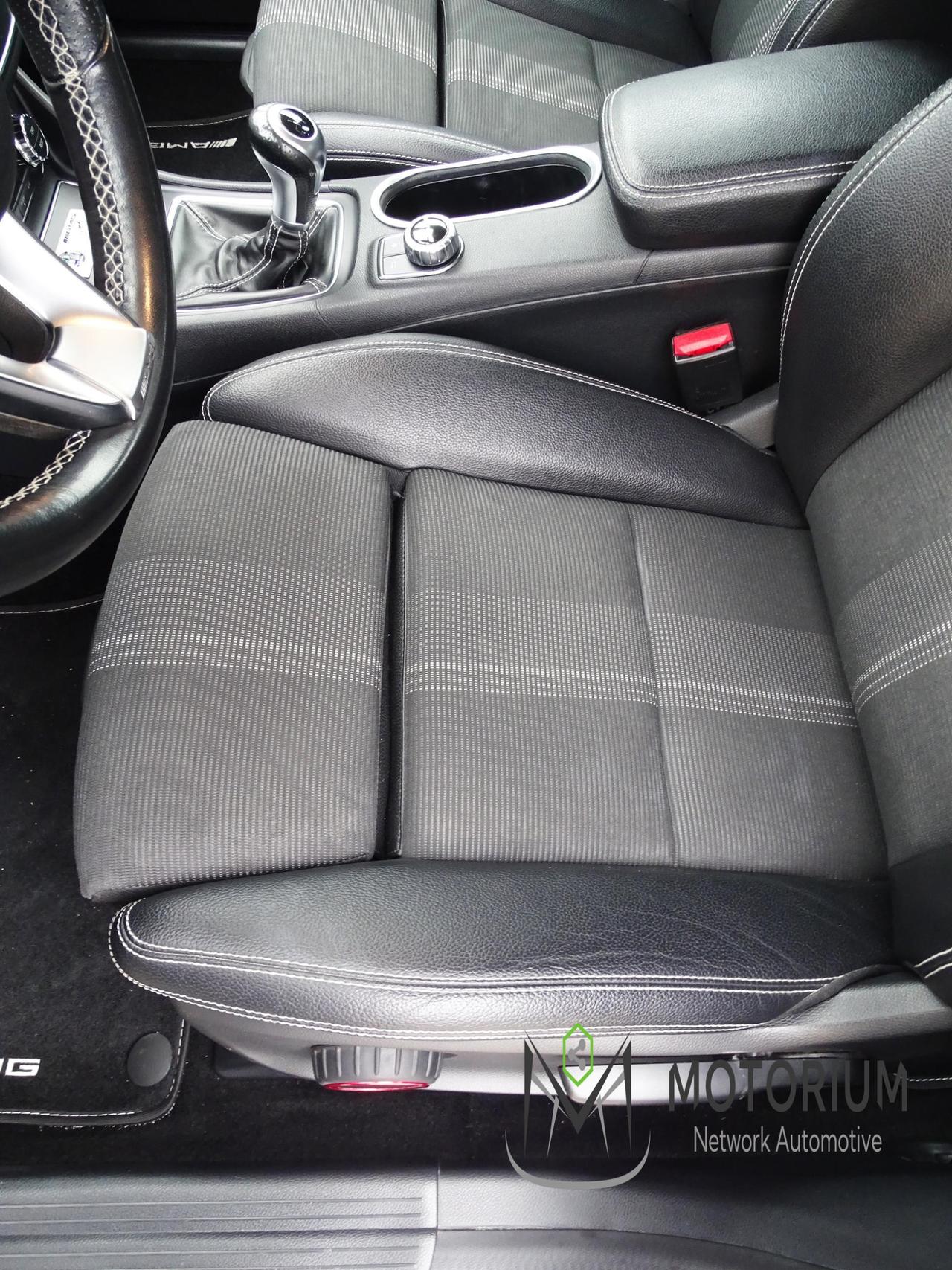 Mercedes-Benz GLA 180 Sport PACCHETTO AMG SPECIAL EDITION