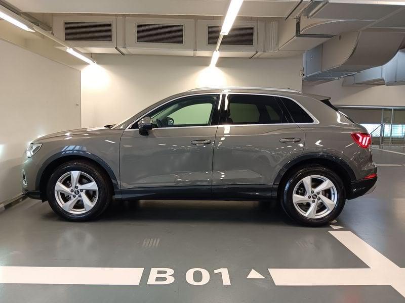 Audi Q3 35 TDI S tronic Business Advanced