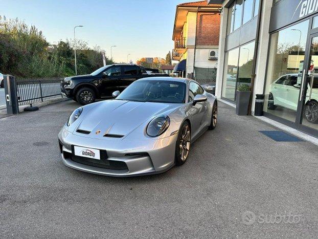 PORSCHE 911 GT3 Touring