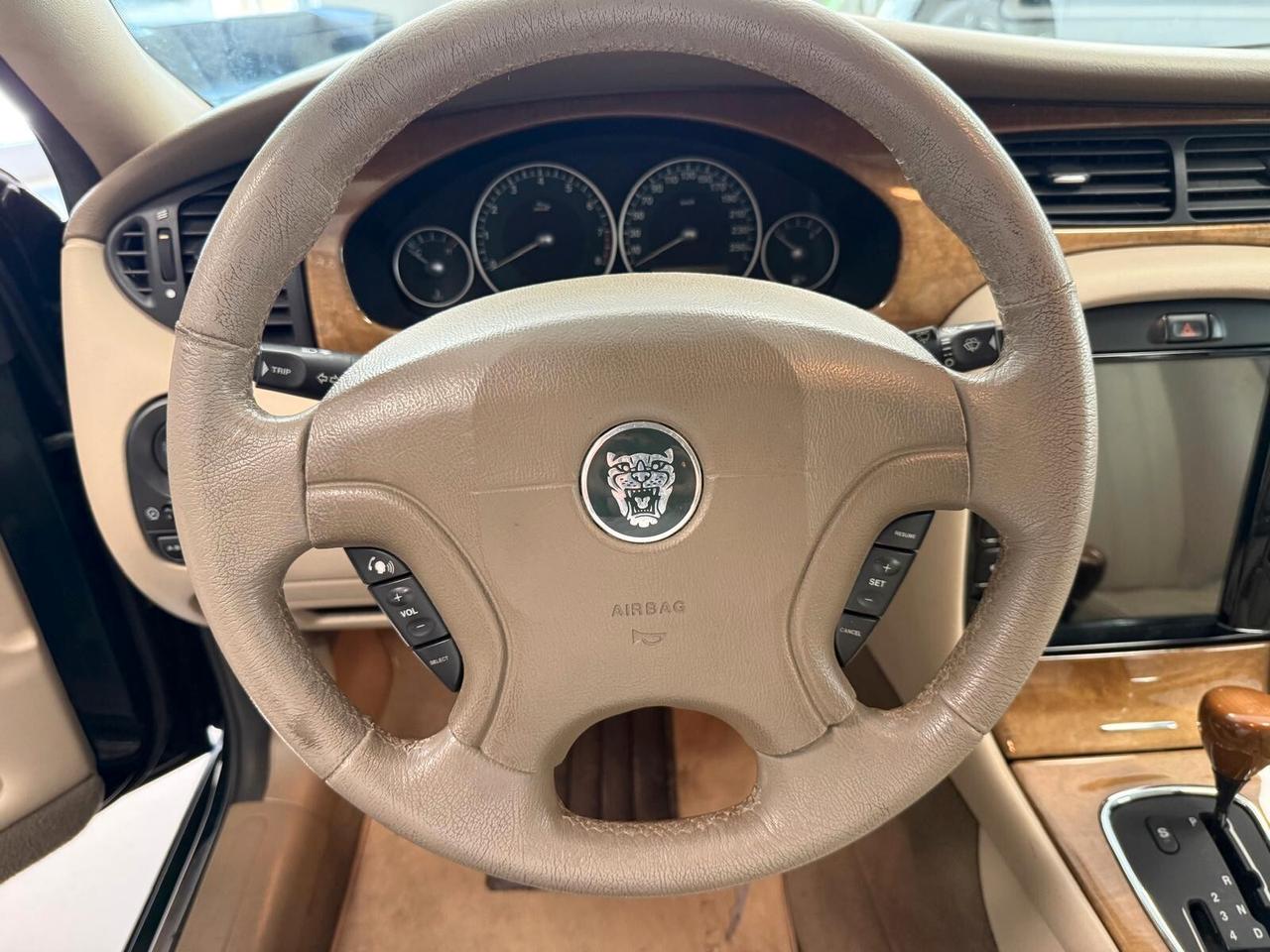 Jaguar X-Type 2.5 V6 24V cat Executive