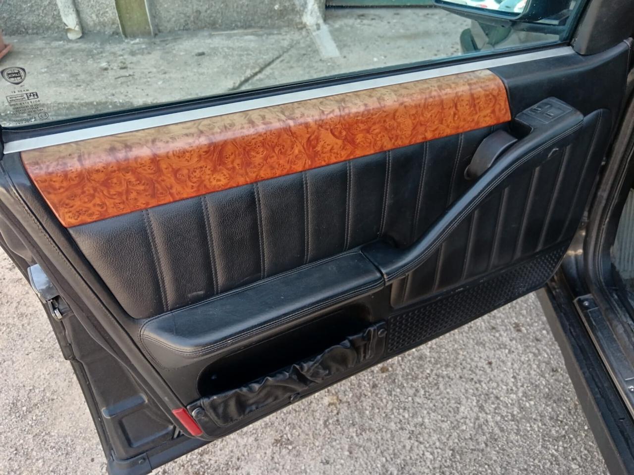 Lancia Thema 8.32 cat